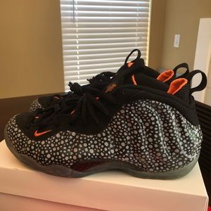 SAFARI AIR FOAMPOSITES- Sz 9.5